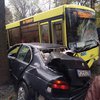 Авто на "евробляхах" попало в двойное ДТП с автобусом (фото)
