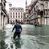 Венеция ушла под воду (фото, видео)
