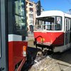 В Харькове двоих человек госпитализировали из-за гонки трамваев 