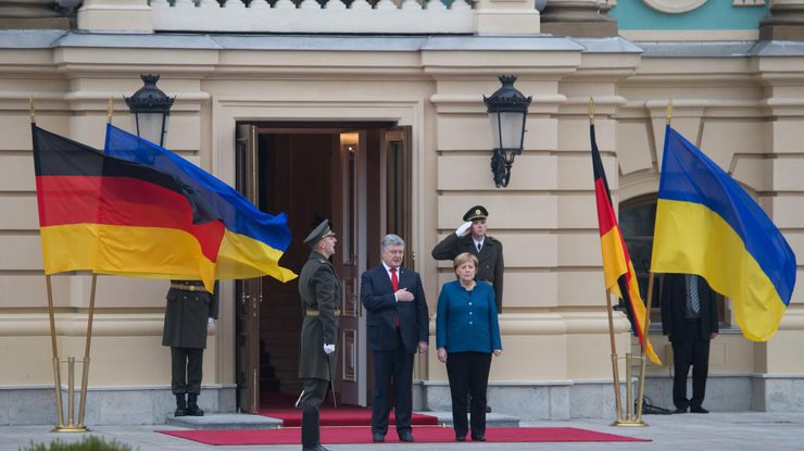 Петр Порошенко и Ангела Меркель встретились в Киеве. Фото: president.gov.ua