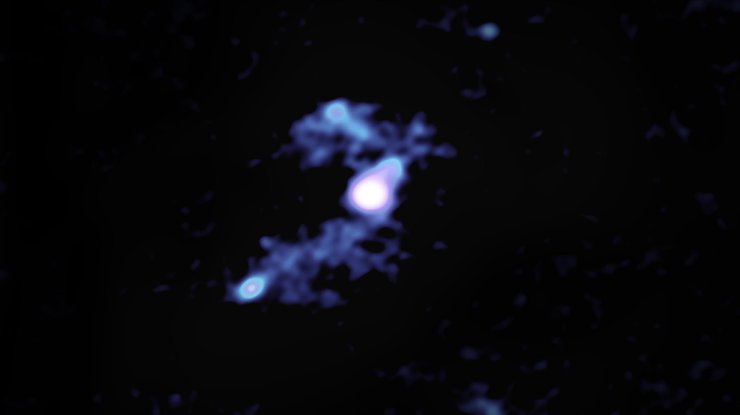 Галактика W2246-0526. Фото: phys.org/ALMA (ESO/NAOJ/NRAO),T. Díaz-Santos et al.; S. Dagnello (NRAO/AUI/NSF)