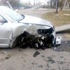 В Николаеве пьяный автомойщик уничтожил иномарку клиента (фото)