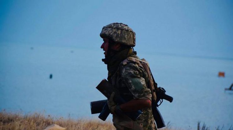 Бойцы ООС удерживают позиции на Донбассе. Илл.: flickr.com/ministryofdefenceua