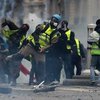 Протесты "желтых жилетов" во Франции: названы убытки
