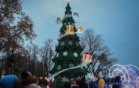 Новогодняя елка в Одессе Фото: Укринформ