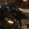 Штырь в лобовое стекло: из-за гололеда автомобиль влетел в ограждение