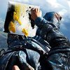 Невероятные кадры: парашютистка рисует картины во время падения