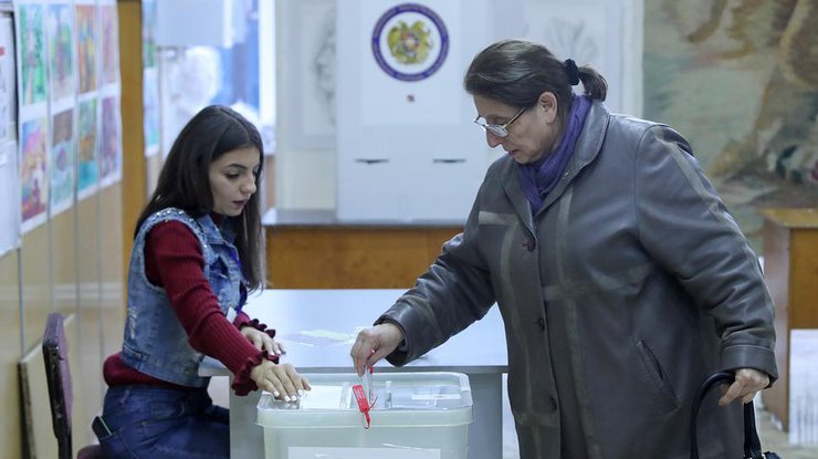 Выборы в Армении 