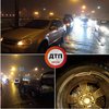В Киеве торчащая из моста арматура повредила десять автомобилей 