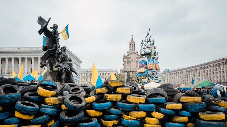 В Украине отмечается 4-я годовщина начала протестов