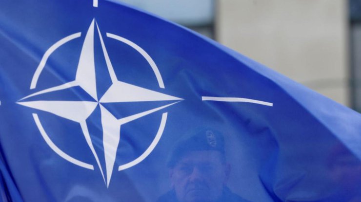 НАТО, по словам чиновника, усиливает восточный фланг против несуществующей угрозы