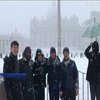 Несподіваний сніг у Ватикані змусив священиків згадати дитинство (відео)