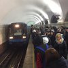 В метро Киева умер мужчина (видео)