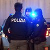 В Италии мотоциклист расстрелял прохожих, есть пострадавшие 