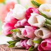 Миллион алых роз: в Киеве появилось кладбище цветов