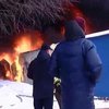Пожар в Черновцах: дым видно за километры (фото, видео)