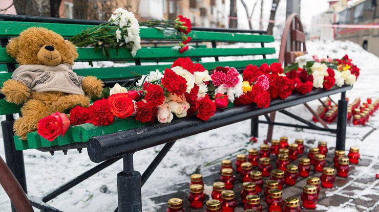 В Кемерово погибли десятки людей, среди которых дети.