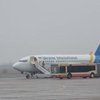 В аэропорту "Запорожье" самолет сошел со взлетно-посадочной полосы