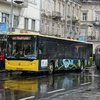 Во Львове троллейбус протаранил маршрутку, пострадали пассажиры 