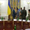 Петр Порошенко поблагодарил женщин-военнослужащих за защиту Украины