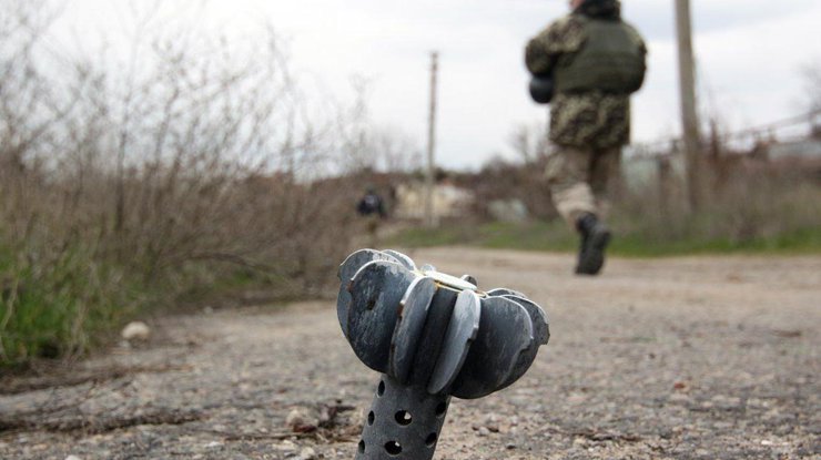 Трое украинских военных получили ранения.