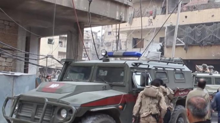 Войска правительства Сирии вошли в Думу. Фото: news2.ru