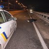 На Дарницком мосту иномарка насмерть сбила студента (видео)