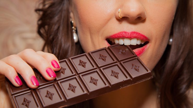 Употребление шоколада может уменьшить риск появления инсульта.
