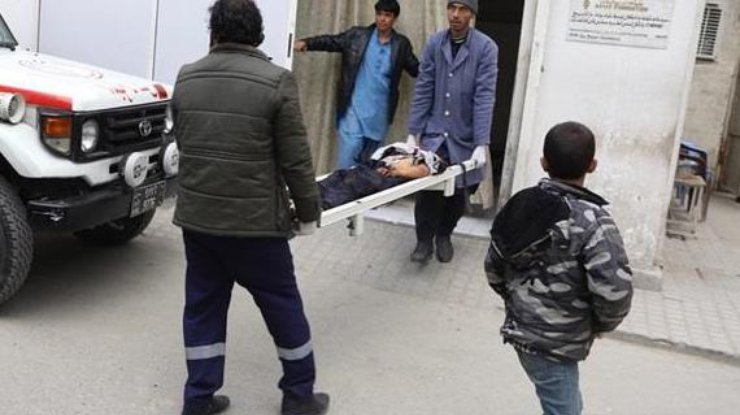 Теракт в Кабуле: число жертв неумолимо растет 