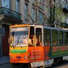 Жительница Львова отсудила 150 тысяч за сломанную в трамвае ногу