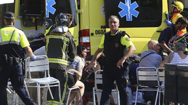Погибли 2 человека. Илл. фото: AP Photo / Oriol Duran