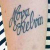 Женщина изменила имя сыну из-за неправильной татуировки