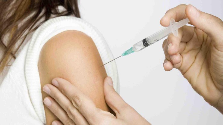 Защититься от кори помогает только вакцинация.