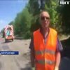 На Рівненщині дорожній робітник побив лопатою активіста