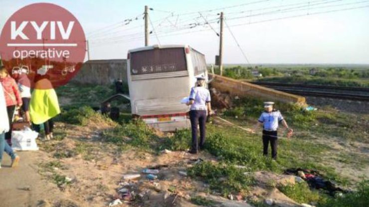 В Румынии автобус с украинцами попал в серьезное ДТП 