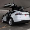 Маск показал запуск Tesla Model X в подземном тоннеле (видео)