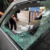 Во Львове в машину активиста бросили гранату (фото)