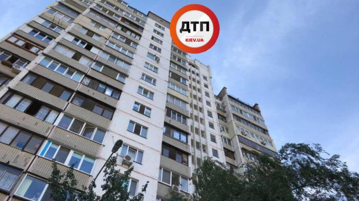В Киеве оборвался лифт 