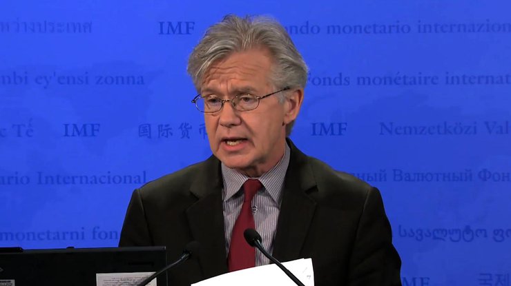 "Сейчас мы будем оценивать этот закон, как он был принят", - заявил представитель МВФ
