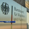 В Германии массово увольняют чиновников миграционных служб