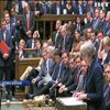У Британії звільнили ключових міністрів країни