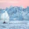 От Гренландии откололся гигантский айсберг (видео)