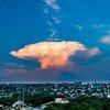 В небе над Николаевом завис "ядерный гриб"