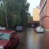 Дождь в Киеве затопил Соломенский райсуд (фото)