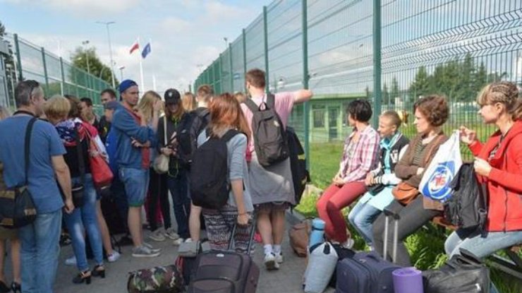 Украинцы едут в Польшу на заработки. Фото: ЕРА