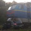 Жуткое ДТП под Киевом: поезд километр тащил легковушку по рельсам