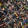 Почему батарейки нельзя выбрасывать в мусорку