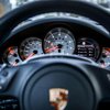 В Киеве автомобилисты "наказали" водителя Porsche (видео)