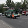 В центре Николаева на ходу загорелся троллейбус 