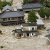 В Японии массово гибнут люди из-за наводнения